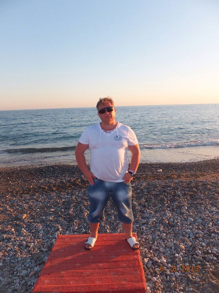 Александр Минин