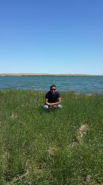 Даурен Есенов