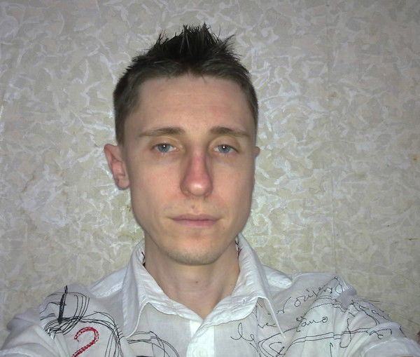 Влад Гнездилов