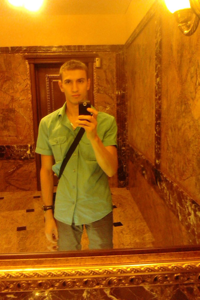 Роман Фролов