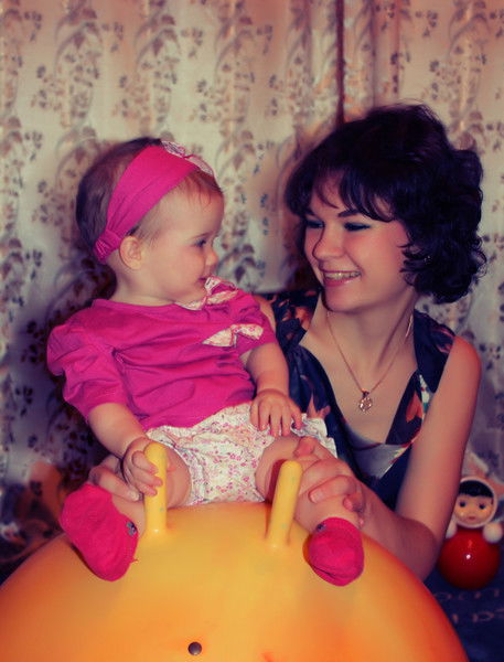 Елена Стамикова