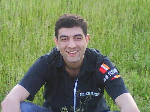 Армен Саакян