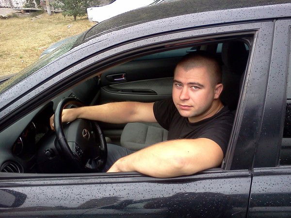 Денис Лавров