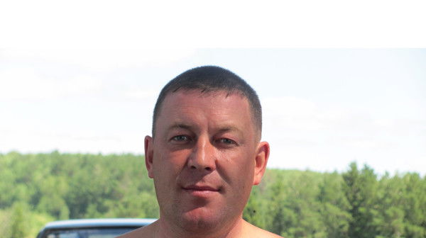 Олег Азьмаков