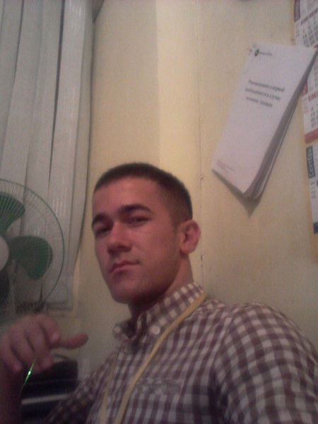 Зухуршо Назаров