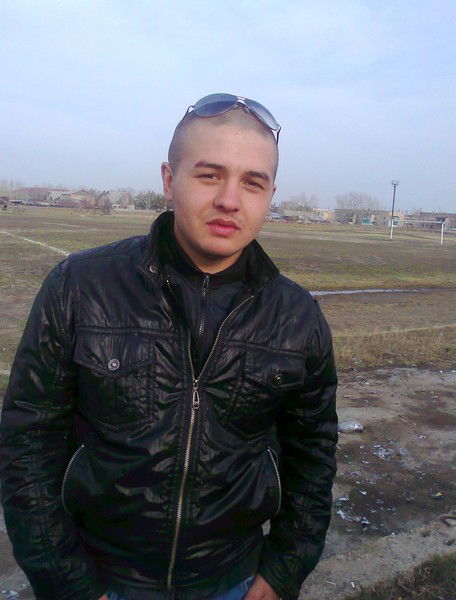 Павел Олейников