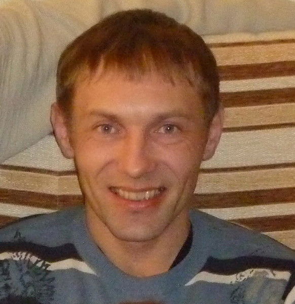 Денис Сенников