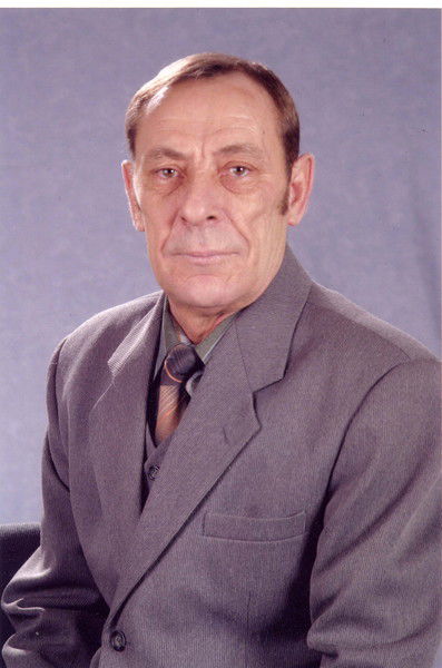 Виталий Новиков