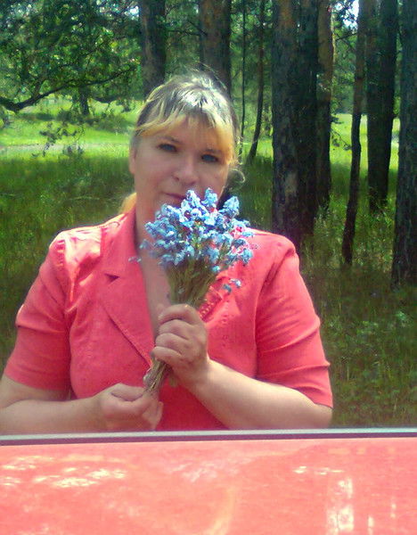 Елена Гусарова