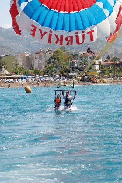 Юрий Белоусов