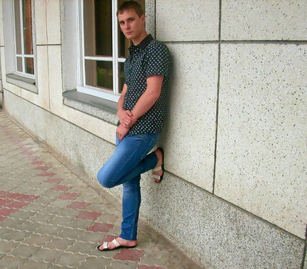 Жека Гнездилов