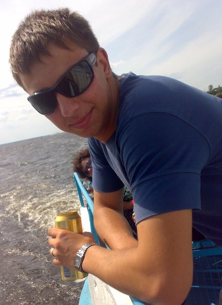 Славян Емельянов