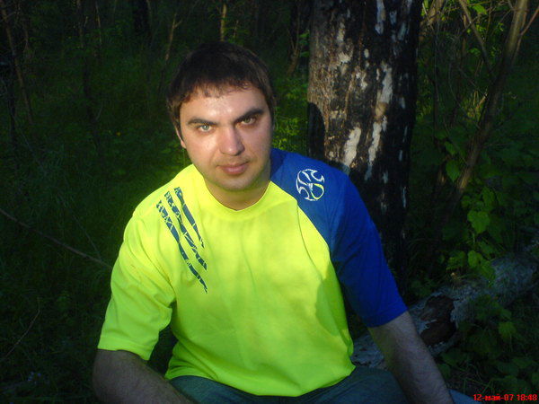 Денис Плесняев