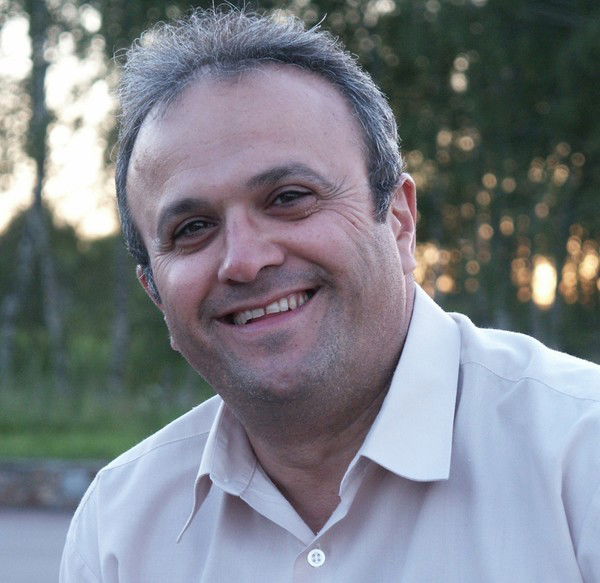 Вирам Арустамов