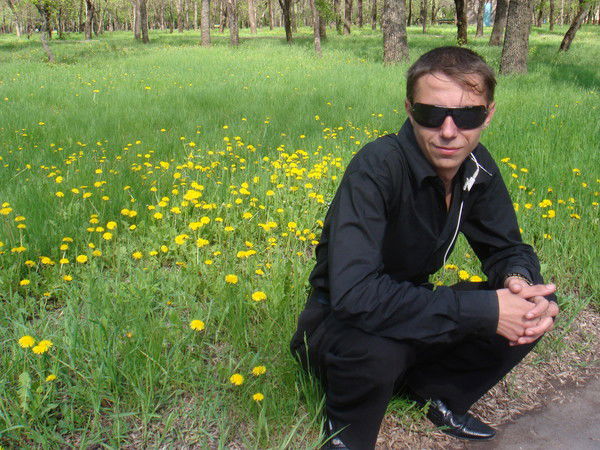 Денис Касатников