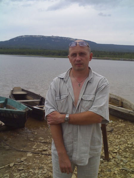 Леонид Уханов