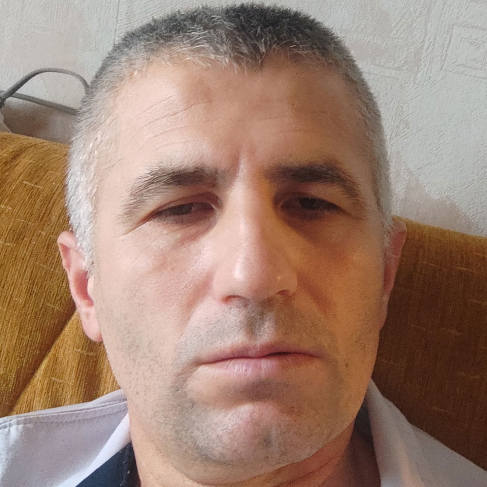 Искандар Худайберганов