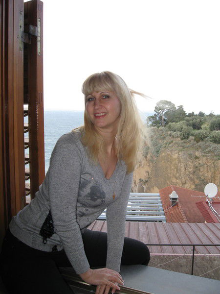 Зина Александрова