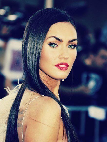 Осторожно $ Брюнетка