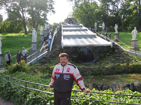 Владимир Константинов