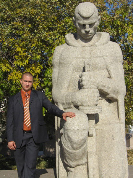 Денис Гончаров