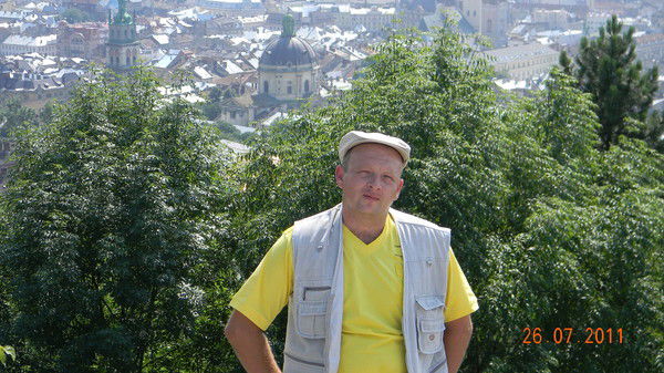 Виталий С...