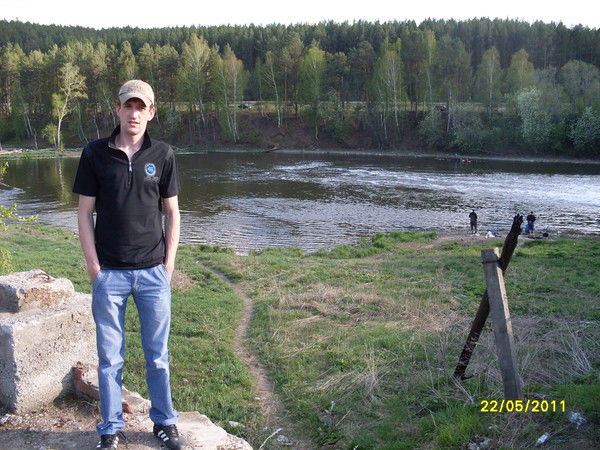 Николай Бовин