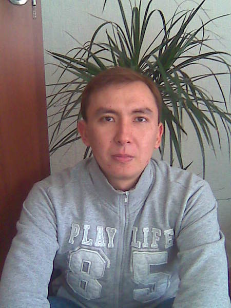 Азамат Утюбаев