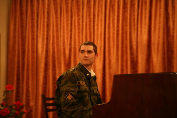 Неизвестно Неизвестно