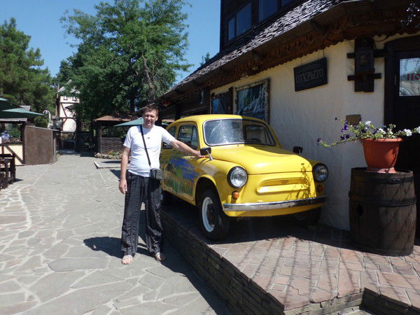 Юрий Кичатов