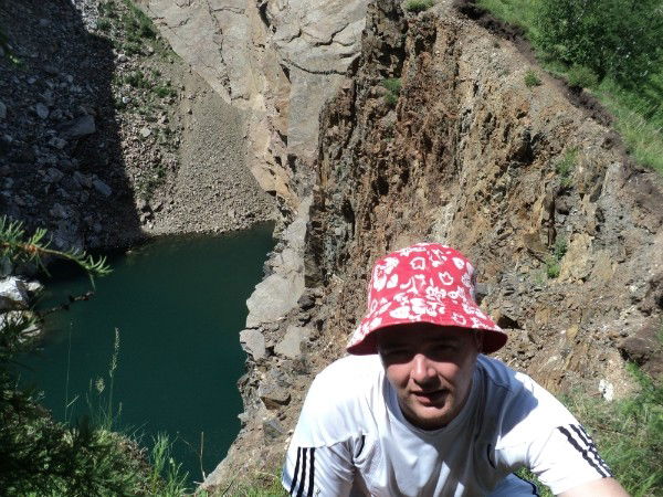 Максим Петров