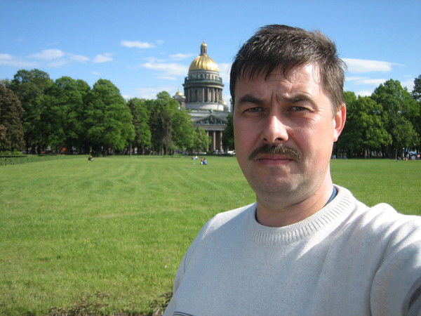 Олег Худяков