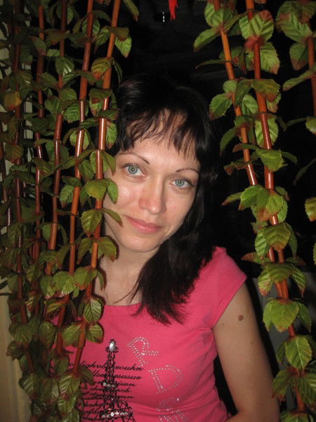 Надя Дяченко