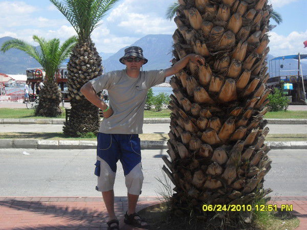 Юрий Давыдов