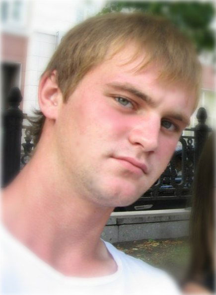 Артём Ларин