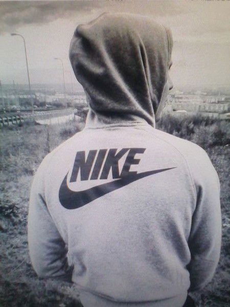 $$ Саня ..} Продакшин =)