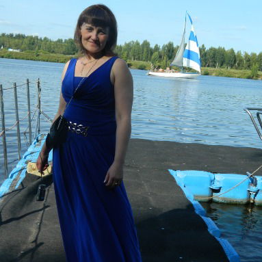 Елена Почивалова