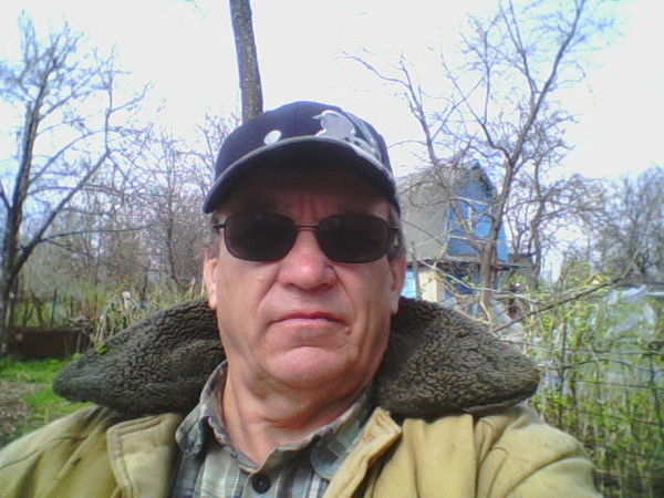 Александр Марлов