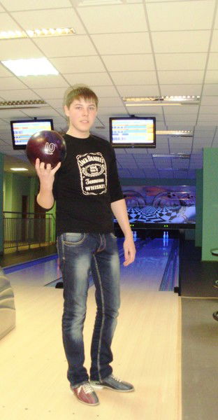 Максим }|{@rkov