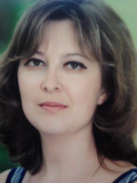 Елена Товарчий