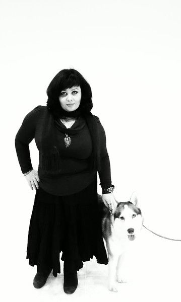 Юлия Холманова