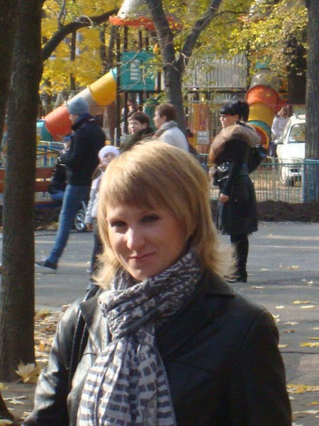 Юля Карбакова