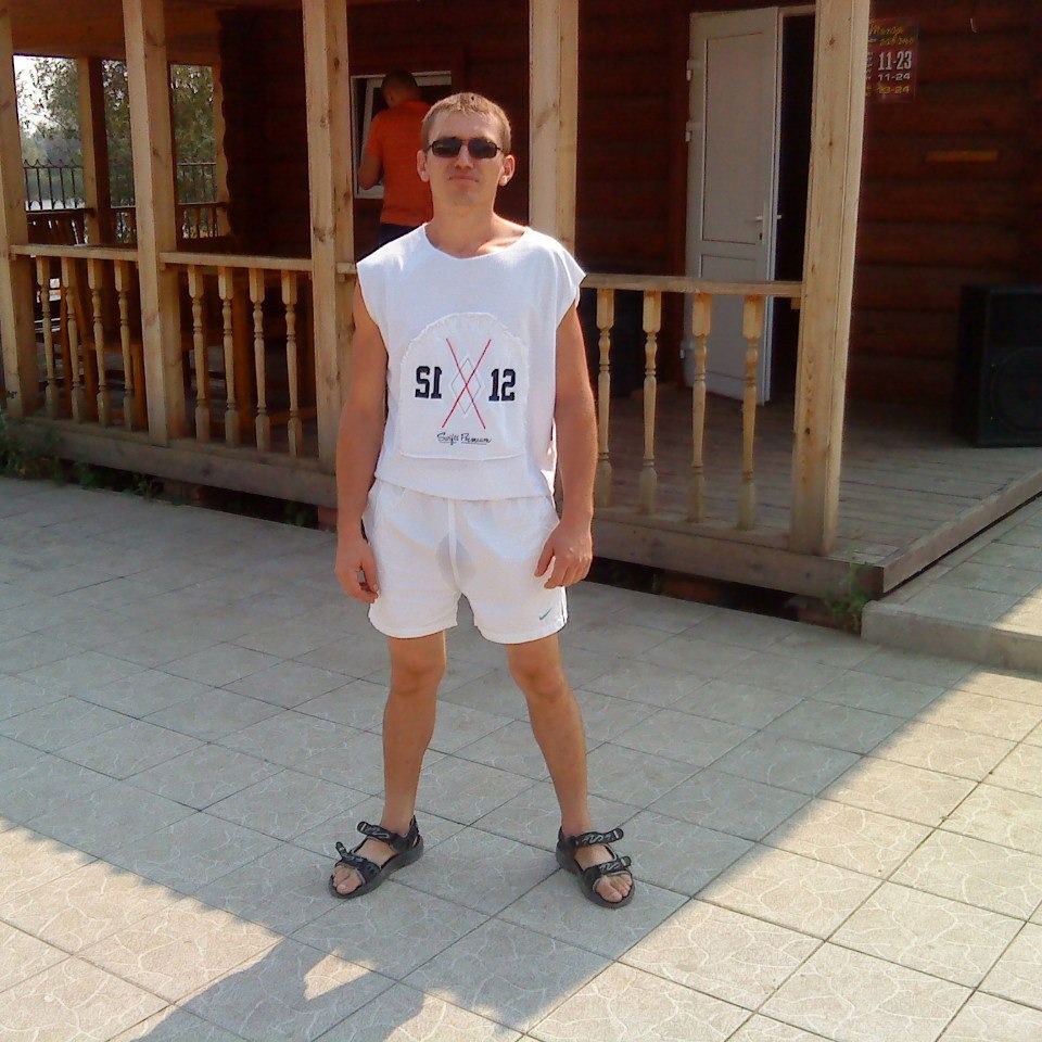 Андрей Любавин