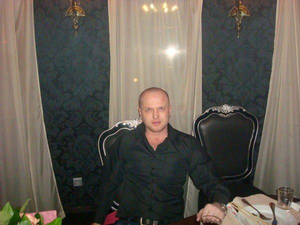 Павел Ларин