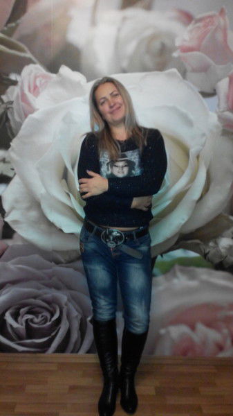 Алена Кайфовая