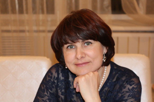 Елена Вараксина