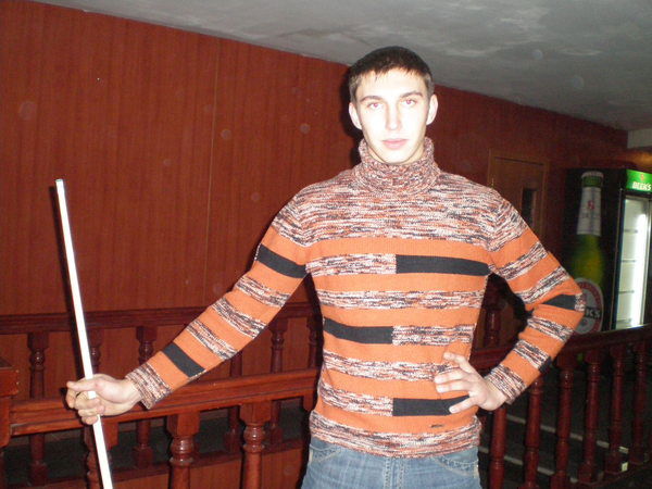 Виктор Белов