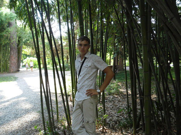 Андрей Максименко