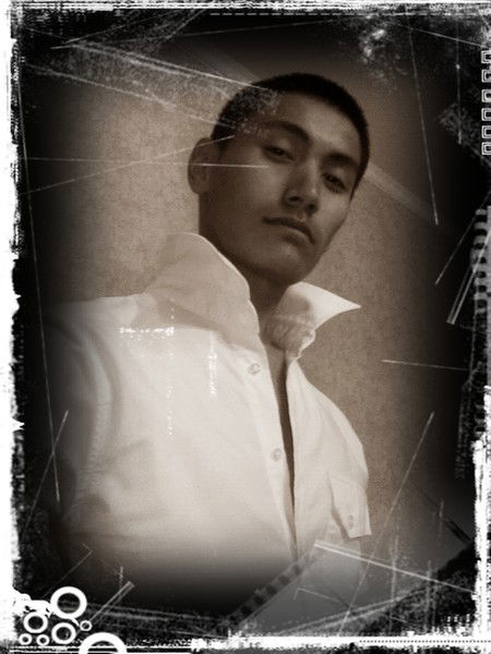 Ерлан Булешов