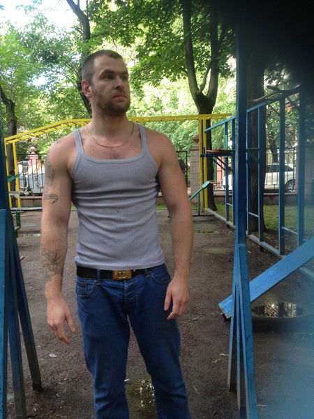 Неизвестно Неизвестно